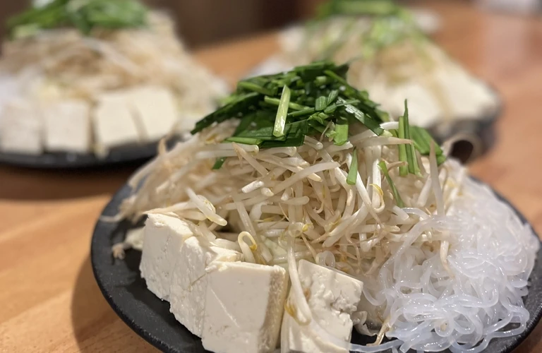新感覚のもつ焼き体験！おしゃれな居酒屋で贅沢なひとときを